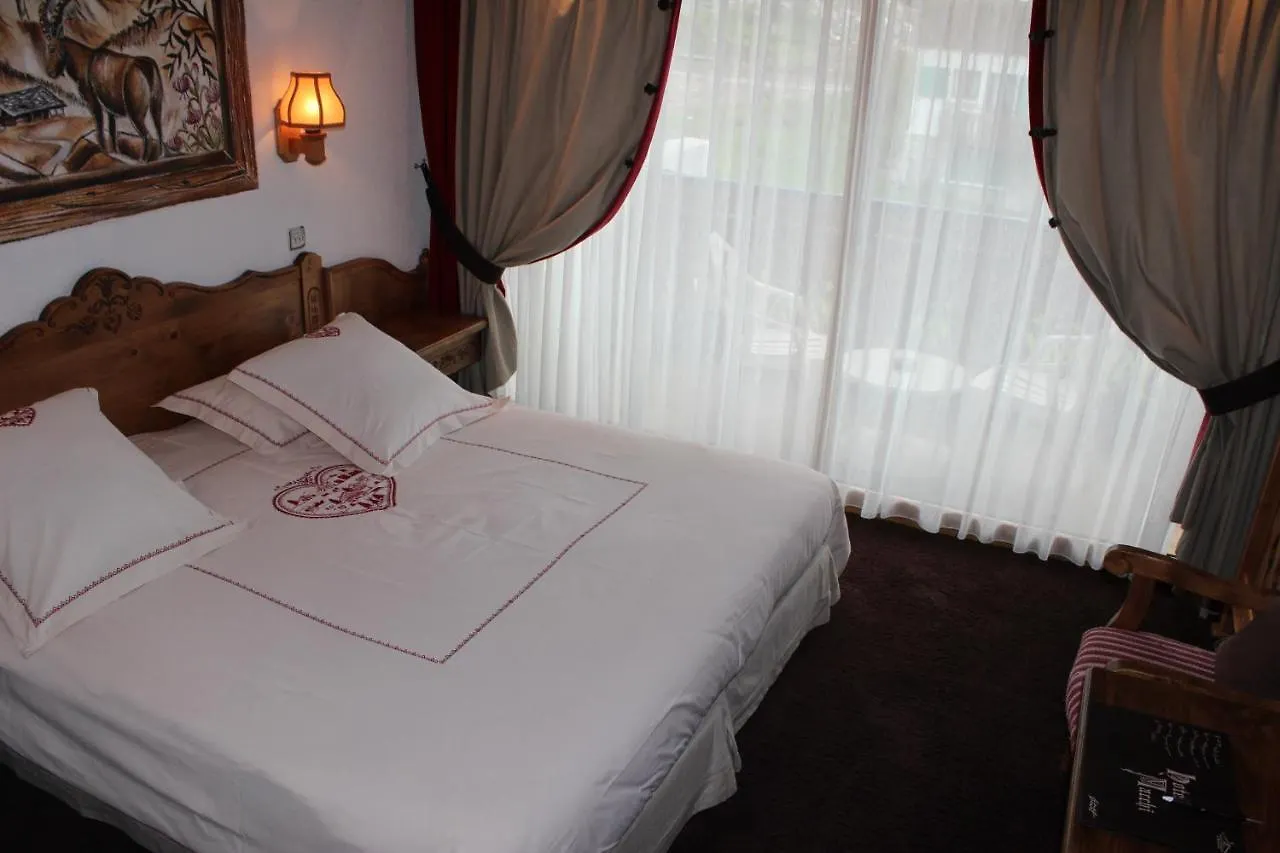 Hotel Macchi Restaurant & Spa Chatel 4*,